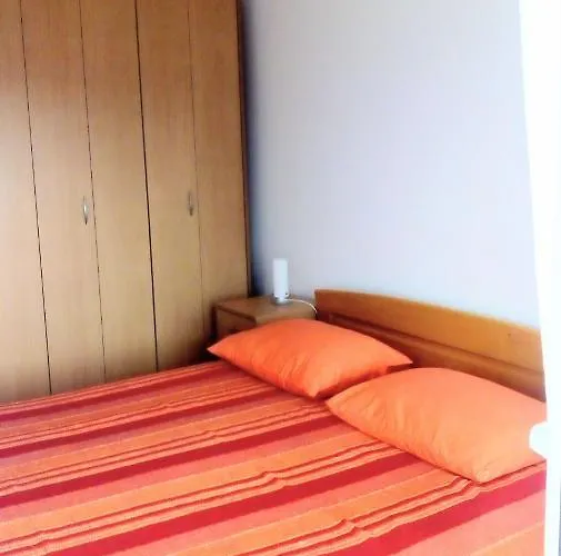 Grand Vista Apartamento Tkon