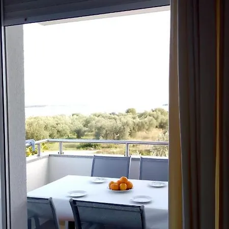 Apartment Grand Vista *